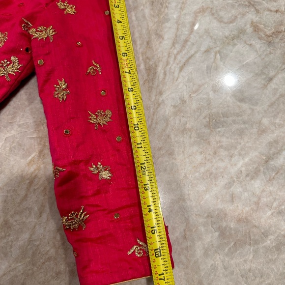 Pink Embroidered Bridal Lehenga Size Small - Picture 11 of 16